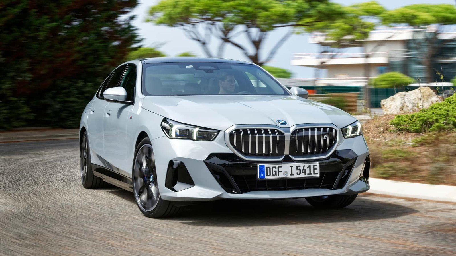 2024-bmw-i5-first-drive-review
